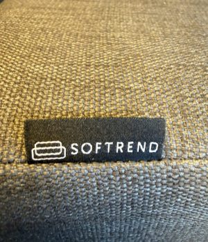 IMG_4951 (Custom) IMG_4951 (Custom)